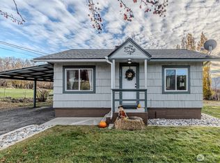260 37th St NW, East Wenatchee, WA 98802
