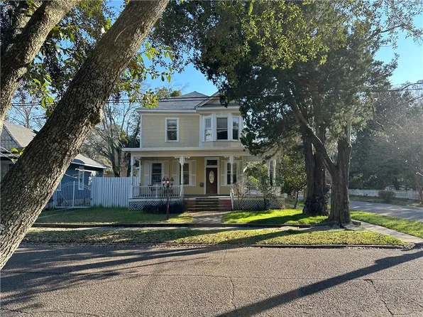 1419 Brown St, Mobile, AL 36604