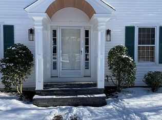 3 Sioux Cir, Andover, MA 01810
