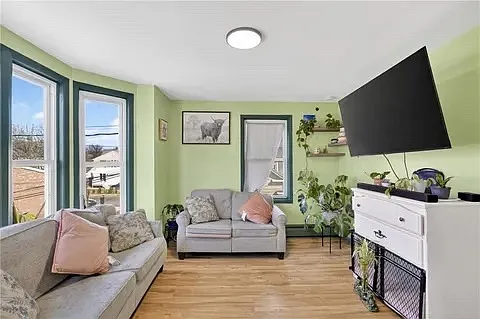 9 Cobb St #2