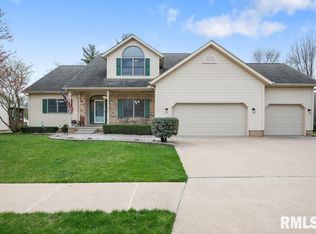 7606 35th Ave, Moline, IL 61265