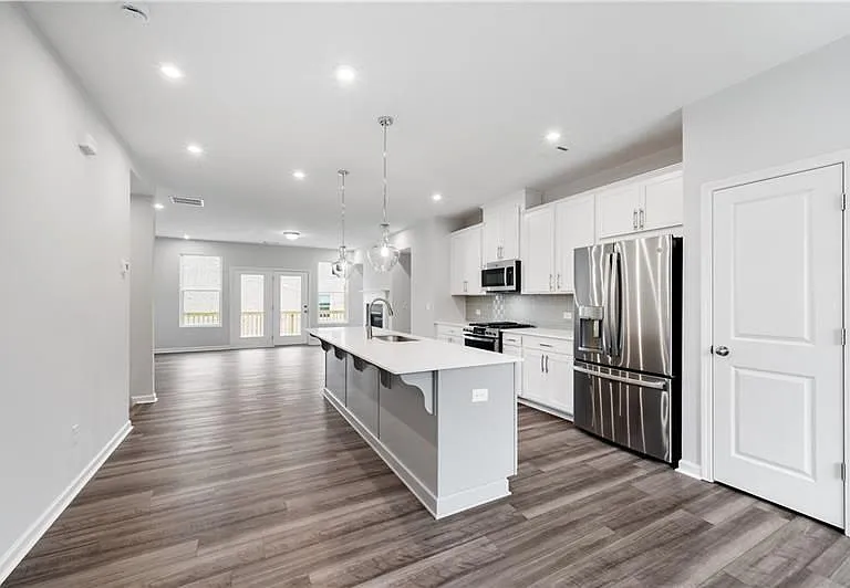 3051 Beacon Bend Xing — Photo 6