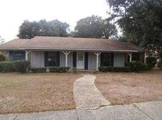 2720 Old Dobbin Dr E, Mobile, AL 36695