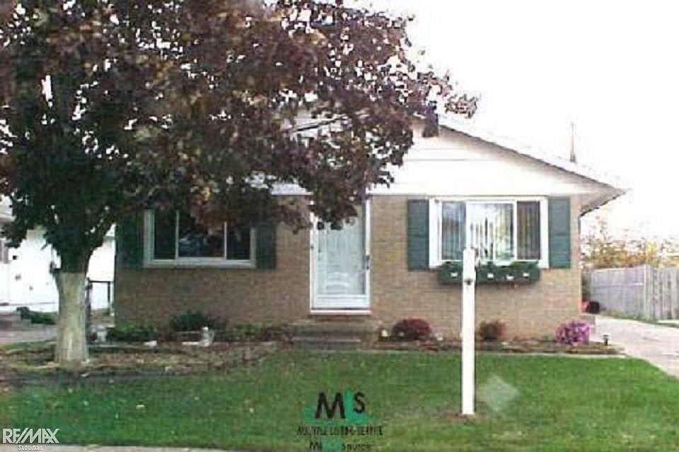 1st image of 19810 Voiland St