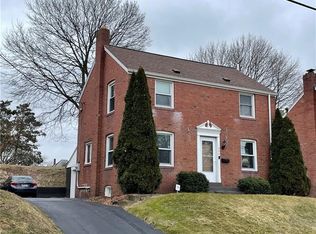 906 Delaware Ave, New Castle, PA