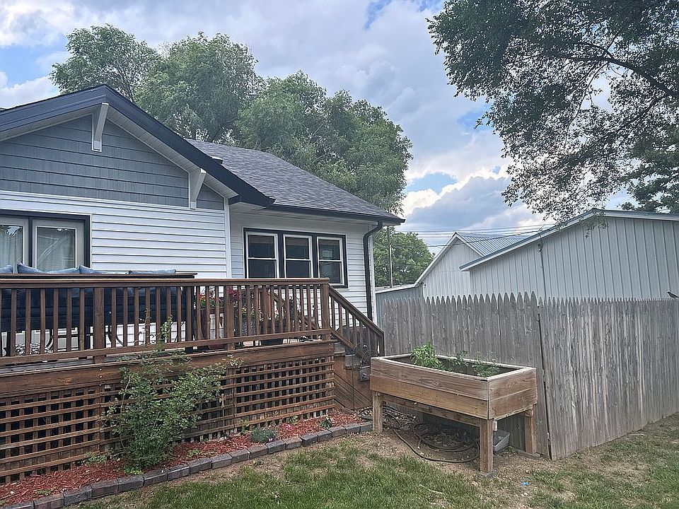 2nd image of 720 East St