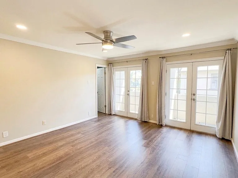 2442 Bering Dr #2442 — Photo 5