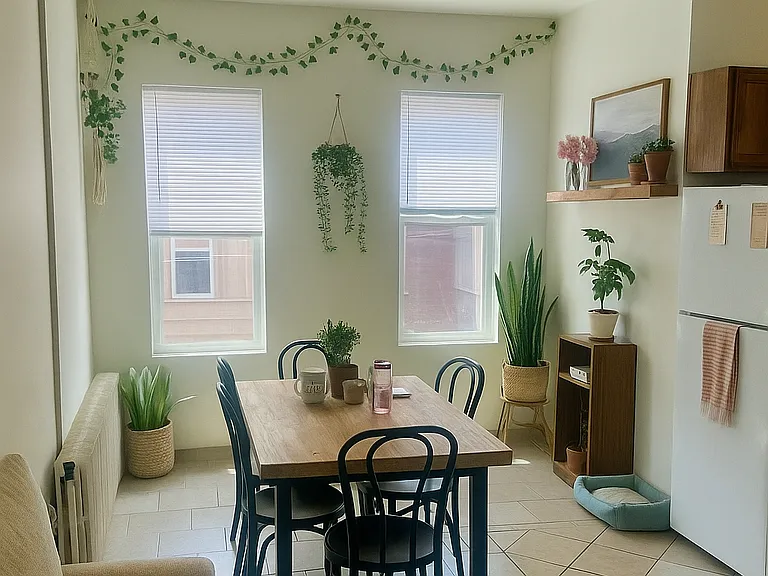 349 Ophelia St #2 — Photo 17