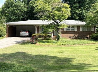 547 Rebecca St, Lawrenceville, GA 30046