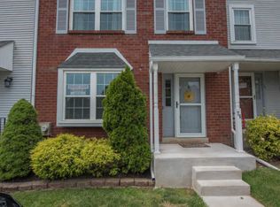 76 Victoria Dr, Aston, PA 19014