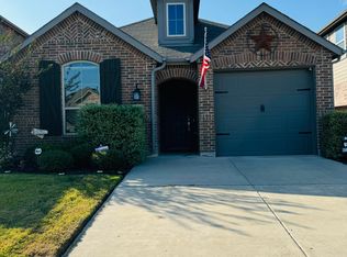 3917 Spencer Ln, Forney, TX 75126