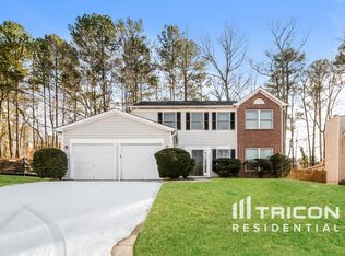 4939 Clubgreen Smt, Stone Mountain, GA