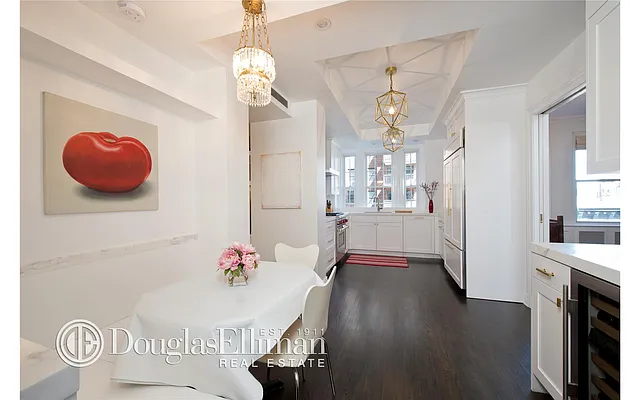 Sold by Douglas Elliman | media 15
