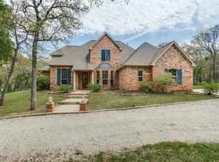 645 Acorn Dr, Decatur, TX 76234