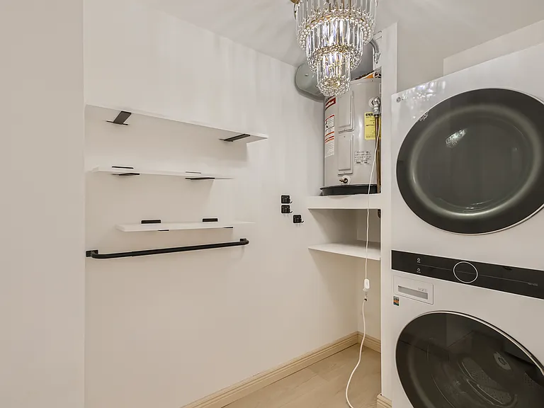 1115 S Alamo St #2402 — Photo 9
