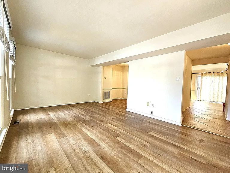 3956 Bradwater St — Photo 27