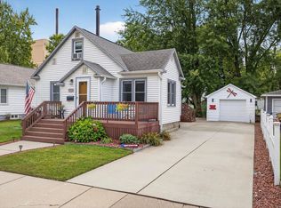 825 1st St, Nekoosa, WI 54457