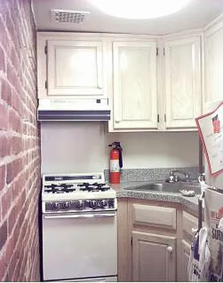 Rented by City Connections Realty | media 37