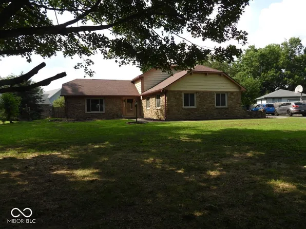 5962 Oak Hill West Dr, Plainfield, IN 46168