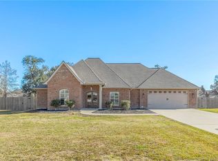 4561 Oak Ridge Dr, Sulphur, LA 70665