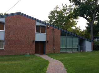 2107 Southcliff Dr, Baltimore, MD 21209