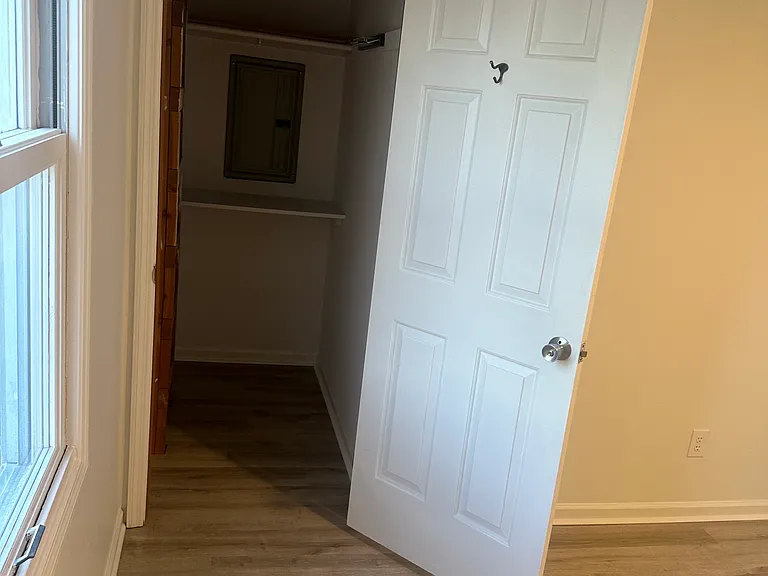 677 Hope St #2B — Photo 8