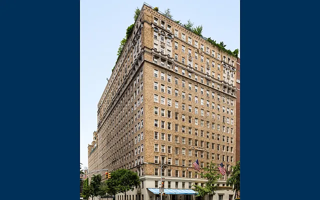 24 Fifth Avenue #1018 in Greenwich Village, Manhattan