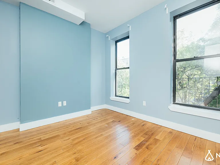 1444 Pacific St #1R — Photo 8