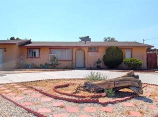 11598 Peach Ave, Hesperia, CA 92345