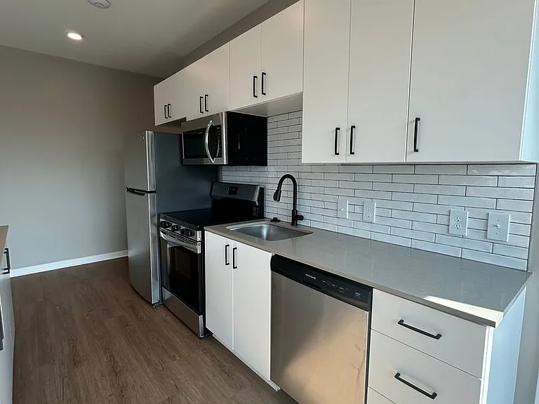 Boho Flats | Modern Living in Omaha's Historic Little Bohemia — Photo 108