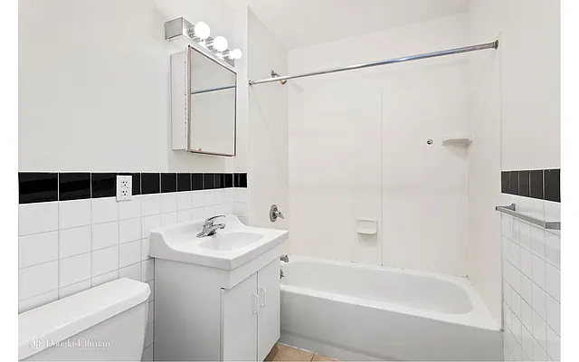 Rented by Douglas Elliman | media 14