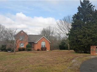 1010 Optimum Ln, Springfield, TN 37172