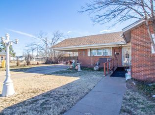 629 W Jackson St, Floydada, TX 79235