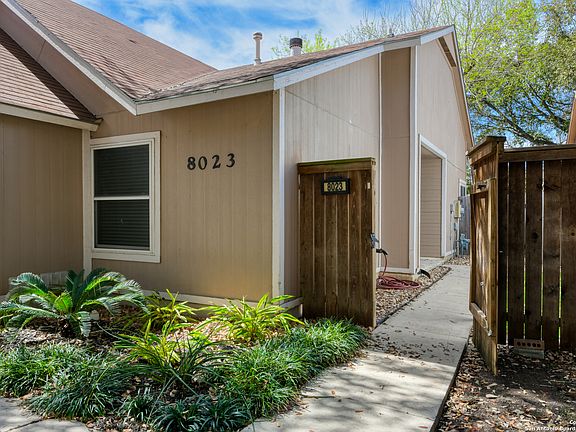 2nd image of 8023 Indian Bend