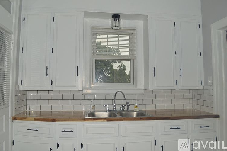 1st image of 1006 Potomac Ave APT 2S