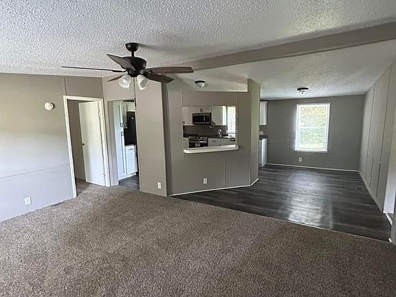 3rd image of 109 Tom Willey St