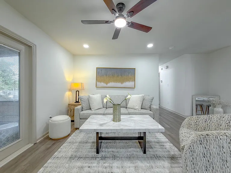 2059 Little River Ln — Photo 10