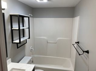 5703 Ellis Rd, Orchard Park, NY 14127