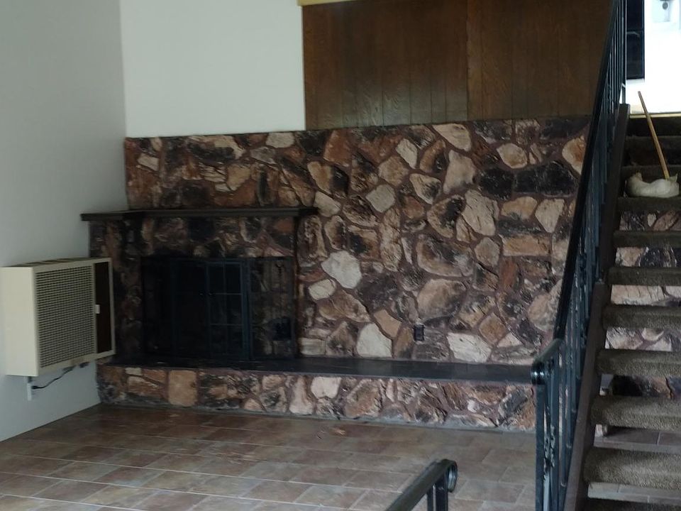 Living room with fireplace