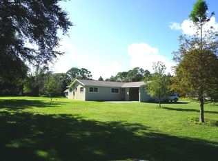 3915 Sterling St, Mims, FL 32754