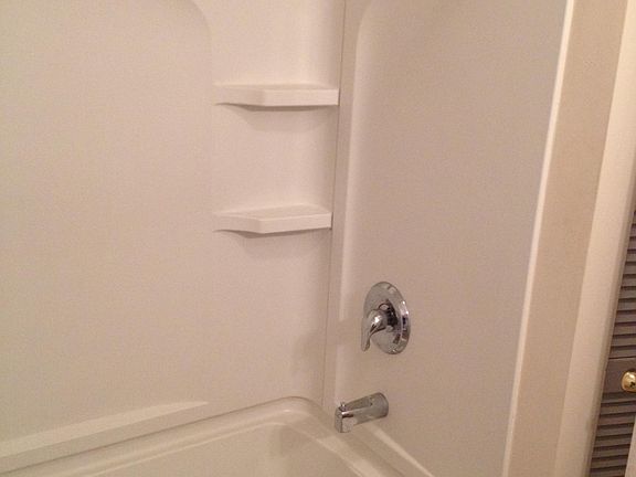 5th image of 41 Oswego St APT 140
