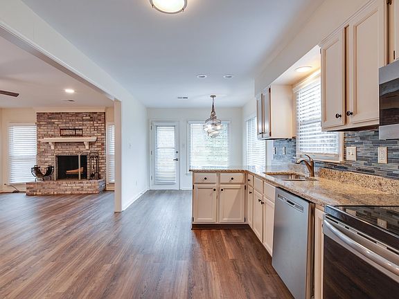 5th image of 8560 W Park Trail Dr #8560