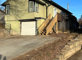 4961 S 48th St, Omaha, NE 68117