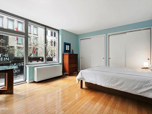 2nd image of 151 W 17th St APT 2B