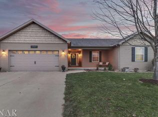 2069 Dawson Dr, Normal, IL 61761