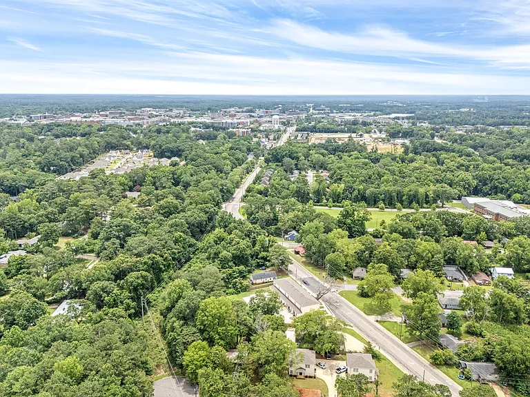 762 N Donahue Dr #3 — Photo 18