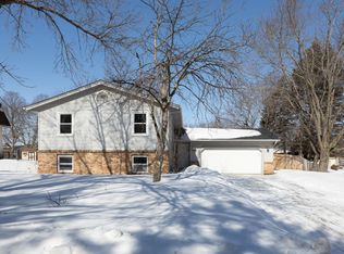 4913 Upper 148th Ct, Apple Valley, MN 55124