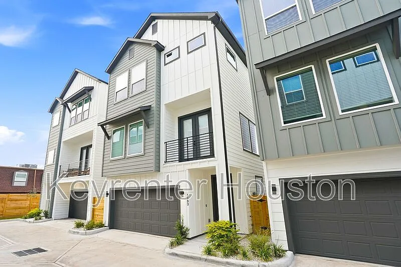 3 bed, 3.5 bath, 1868 sqft, $2,600 — Photo 3