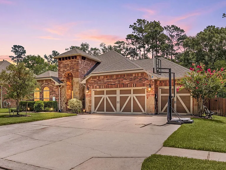 288 Dawn Brook Ln — Photo 2