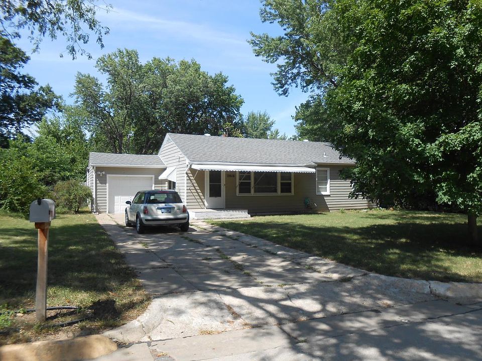 2016 College View Rd.
